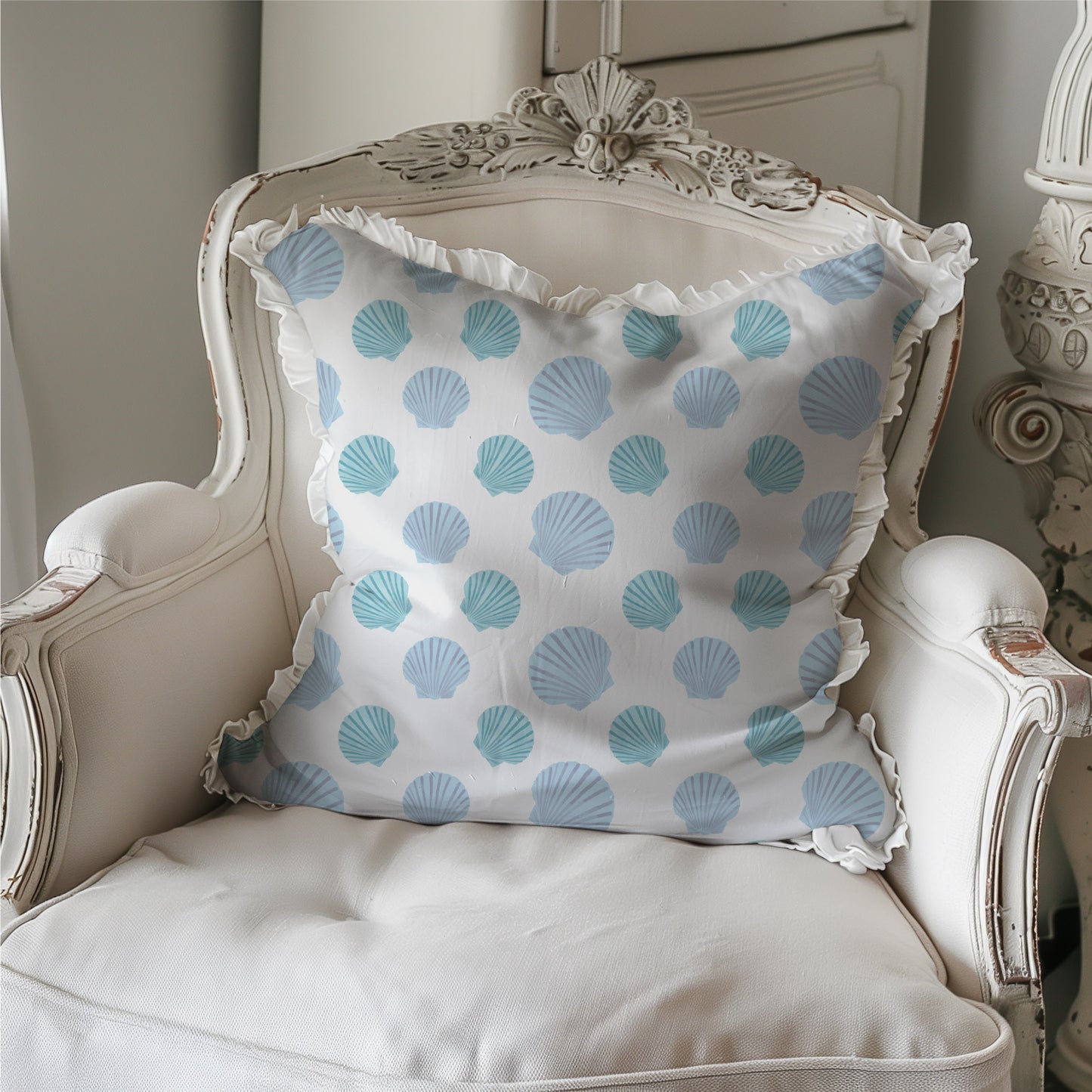 Nantucket bay scallop pattern with whimsical ruffled scallop shell print 