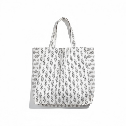 Sanibel junonia tote bag in eco-friendly cotton with cocoa shell pattern